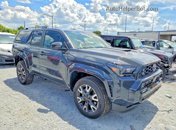 JTEVA5AR4T5012345 2026 TOYOTA 4RUNNER Gray Front right
