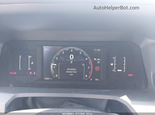 JTEVA5BR0S5043640 2025 TOYOTA 4RUNNER Gray Widok tylnych siedzeń