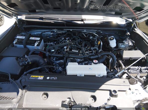 JTEVA5BR2T5090752 2026 TOYOTA 4RUNNER Silver Հետևի տեսք