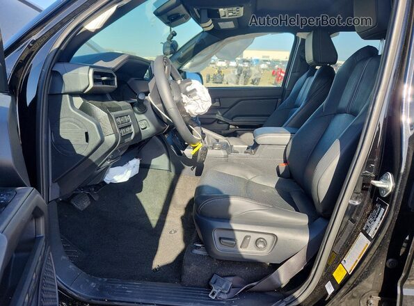 JTEVA5BR6S5036286 2025 TOYOTA 4RUNNER Black Vista interior delantera