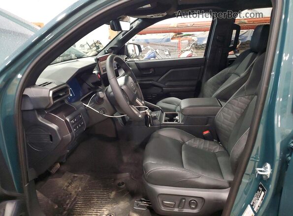 JTEVA5BR7T5113636 2026 TOYOTA 4RUNNER Teal Front interior view