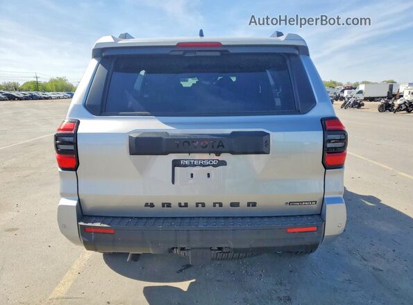 JTEVB5BR7T5032214 2026 TOYOTA 4RUNNER Silver Вид ззаду