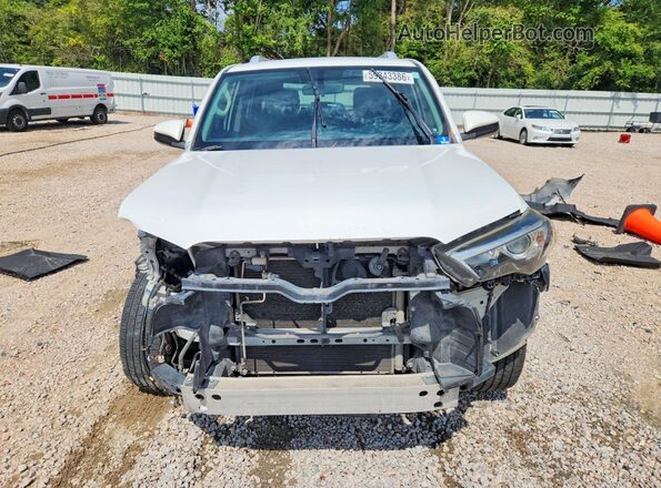 JTEZU5JR1J5179347 2018 TOYOTA 4RUNNER White Front view