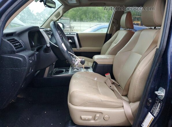 JTEZU5JR2H5154726 2017 TOYOTA 4 Blue Vista interior delantera