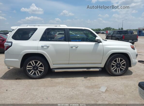 JTEZU5JR2J5176375 2018 TOYOTA 4RUNNER White Սալոնի հետևի տեսք