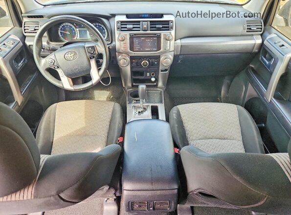 JTEZU5JR6G5136437 2016 TOYOTA 4RUNNER Gray Առջևի վահանակի տեսք