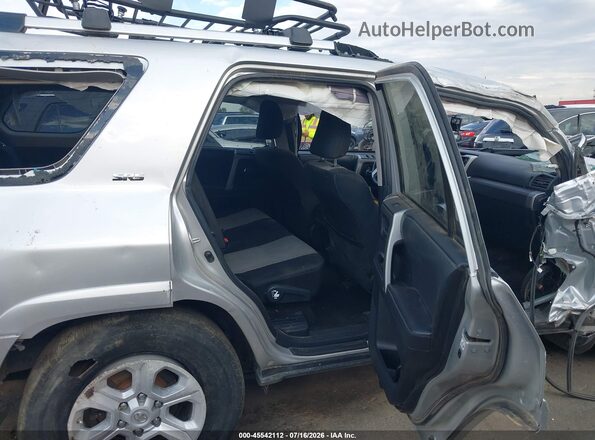 JTEZU5JR6L5222017 2020 TOYOTA 4RUNNER Серебряный Вид наклейки с VIN-кодом