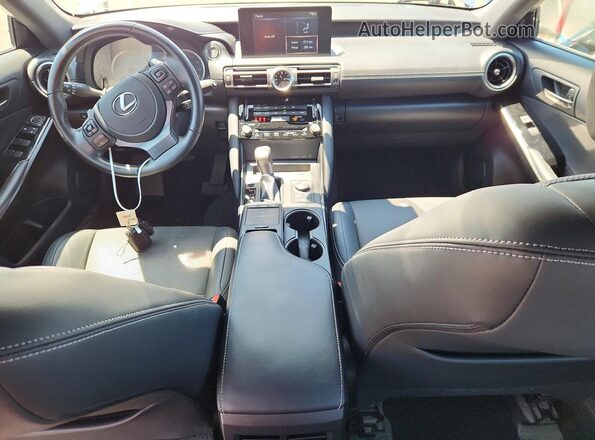 JTHA81F29M5045358 2021 LEXUS IS Silver Вид панелі приладів