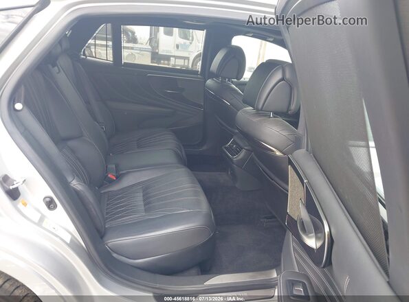 JTHB5LFFXJ5004132 2018 LEXUS LS 500 Silver VIN კოდის სტიკერის ხედი