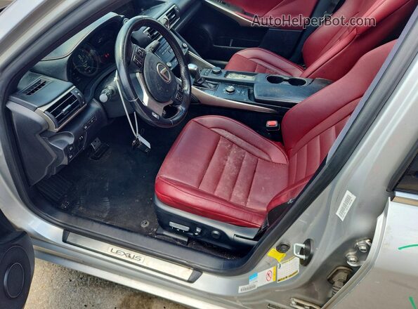 JTHBA1D20H5055844 2017 LEXUS IS Silver წინა სალონის ხედი