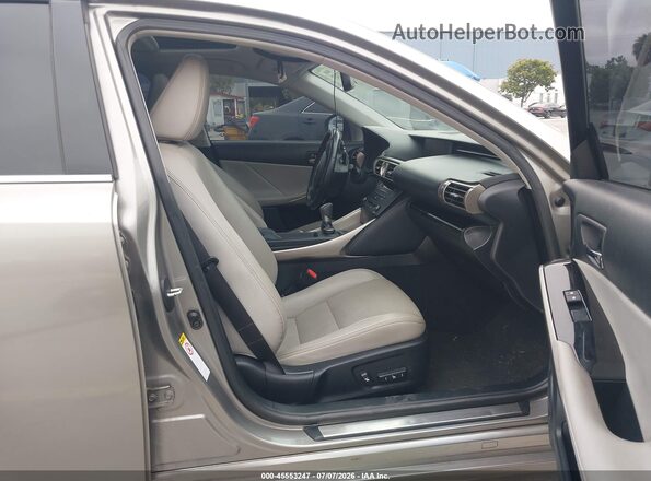 JTHBA1D21G5029493 2016 LEXUS IS 200T Gold Вид салону спереду