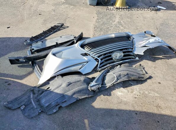 JTHBA1D21J5075669 2018 LEXUS IS Silver Вид підкапотного простору