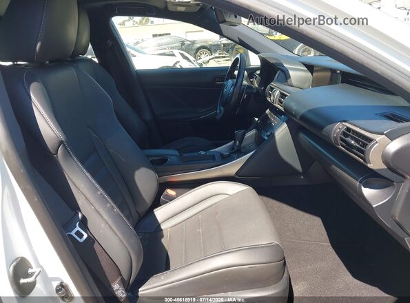 JTHBA1D22H5039225 2017 LEXUS IS 200T White Widok wnętrza z przodu