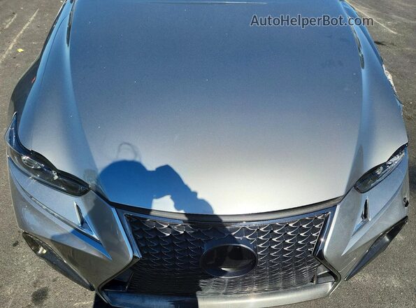 JTHBA1D22J5081206 2018 LEXUS IS Silver Вид задньої частини салону