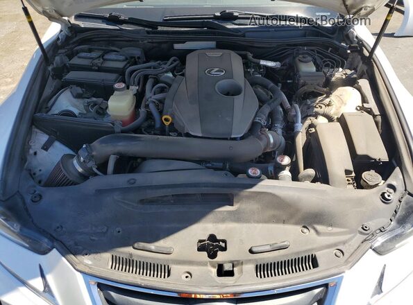 JTHBA1D23H5055871 2017 LEXUS IS White Rear interior view