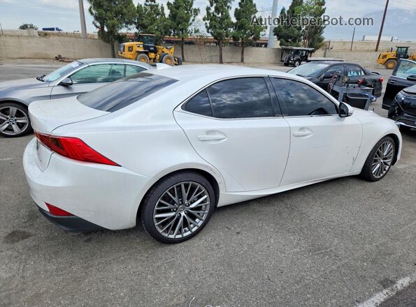 JTHBA1D24H5054048 2017 LEXUS IS Белый Задняя правая четверть