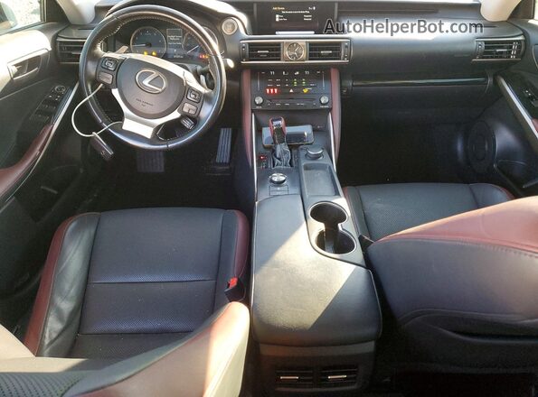 JTHBA1D24J5081675 2018 LEXUS IS Белый Вид панели приборов