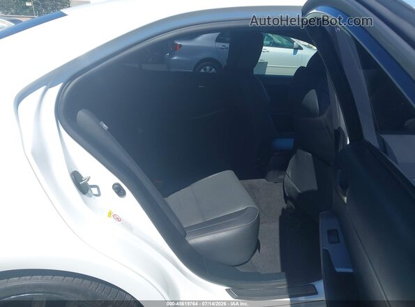 JTHBA1D25J5062018 2018 LEXUS IS 300 White VIN sticker view