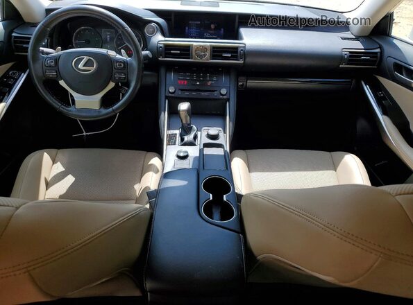 JTHBA1D26J5065669 2018 LEXUS IS Серебряный Вид панели приборов