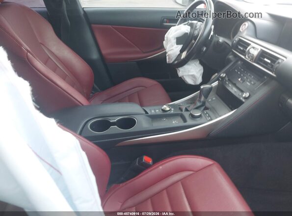 JTHBA1D26J5067308 2018 LEXUS IS 300 Белый Вид салона спереди