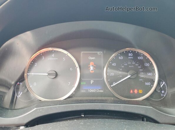 JTHBA1D28J5074342 2018 LEXUS IS White Սարքավորումների վահանակի տեսք