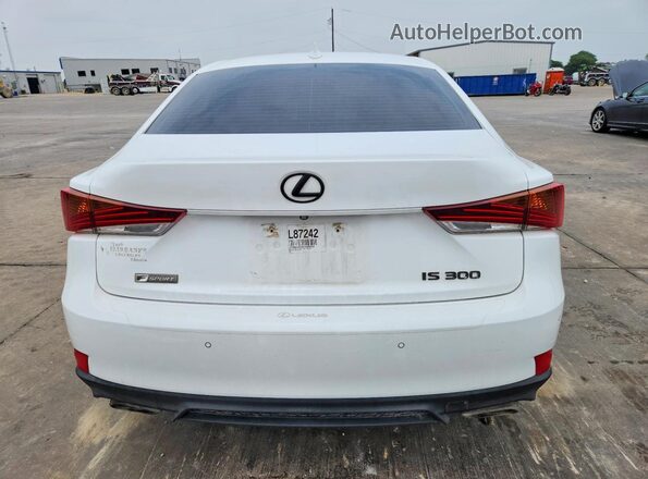 JTHBA1D28K5099954 2019 LEXUS IS White Вид ззаду
