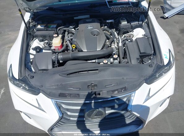 JTHBA1D29J5063849 2018 LEXUS IS 300 White Вид ззаду