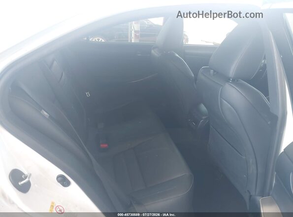 JTHBA1D2XH5049405 2017 LEXUS IS 200T White Widok naklejki z numerem VIN
