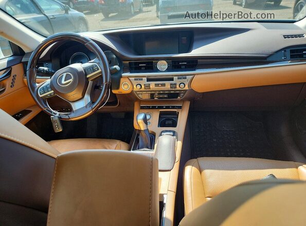 JTHBK1GG3G2245173 2016 LEXUS ES White Вид панелі приладів