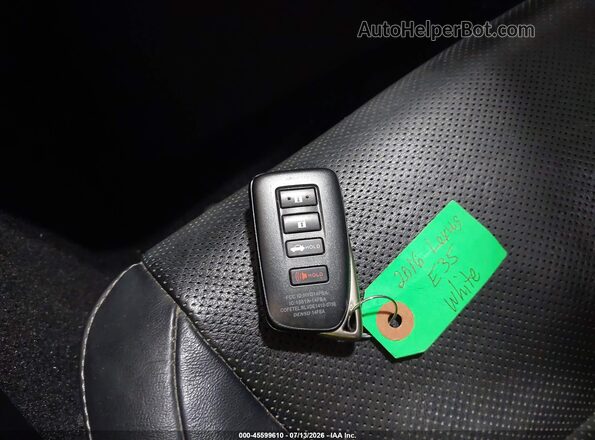 JTHBK1GG9G2219063 2016 LEXUS ES 350 Белый Вид панели приборов