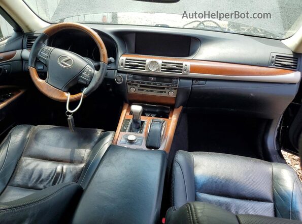 JTHBL5EF8H5146444 2017 LEXUS LS Black Dashboard view