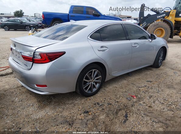 JTHBW1GG7J2181909 2018 LEXUS ES 300H Серебряный Задняя правая четверть