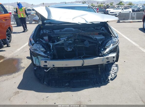 JTHBW1GGXJ2174159 2018 LEXUS ES 300H Silver Вид задньої частини салону