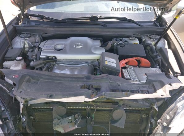 JTHBW1GGXJ2174159 2018 LEXUS ES 300H Silver Вид ззаду