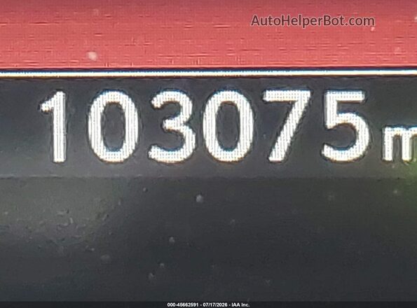JTHC81D22J5028487 2018 LEXUS IS 300 Белый 
