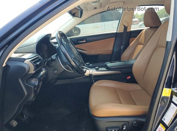JTHC81D23J5028613 2018 LEXUS IS Blue Front interior view