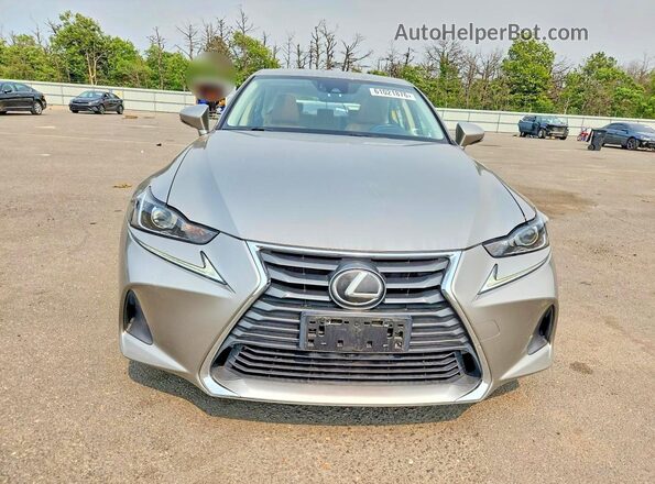 JTHC81D27J5029313 2018 LEXUS IS Silver Вид спереду