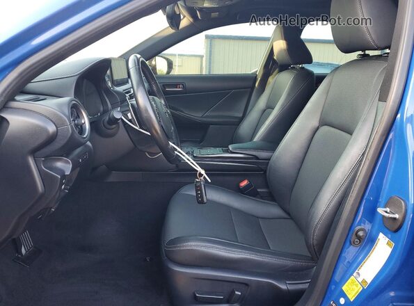 JTHC81F28M5044257 2021 LEXUS IS Blue Front interior view