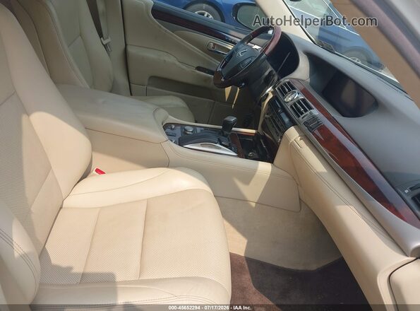 JTHCL5EF4G5027003 2016 LEXUS LS 460 Желтый Вид салона спереди