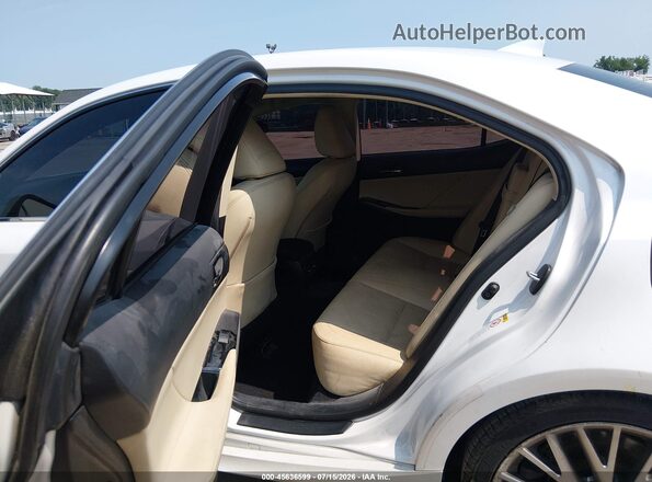 JTHCM1D26G5010577 2016 LEXUS IS 300 White VIN კოდის სტიკერის ხედი