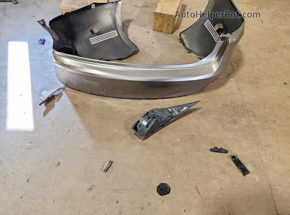 JTHCM1D26H5020611 2017 LEXUS IS Silver Շարժիչի բաժամունքի տեսք