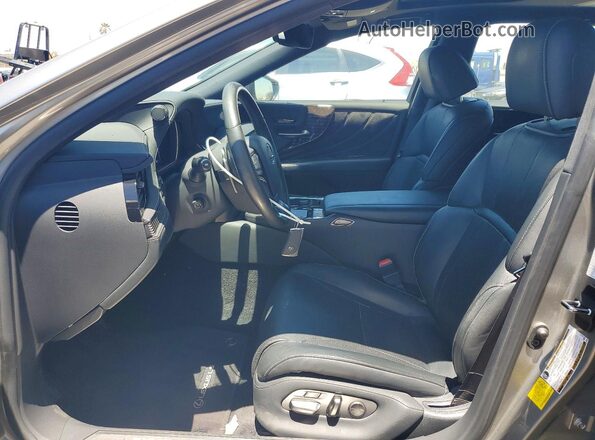 JTHD51FF4L5011139 2020 LEXUS LS Серебряный Вид салона спереди