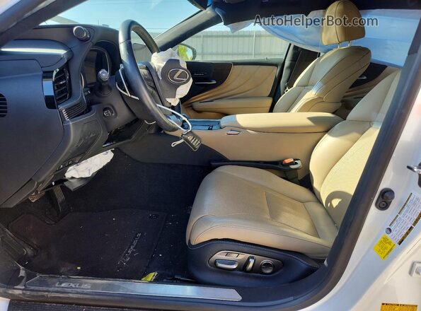 JTHD51FF7M5015140 2021 LEXUS LS Белый Вид салона спереди