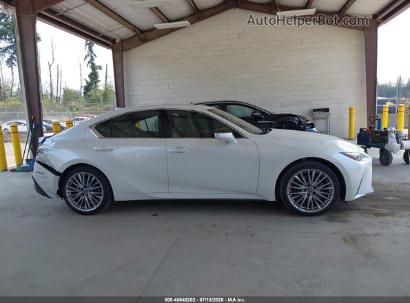 JTHD81F24R5052738 2024 LEXUS IS 300 White Vista interior trasera