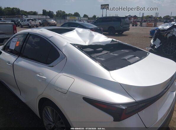 JTHD81F28P5051041 2023 LEXUS IS 300 White Դիմացի տեսք