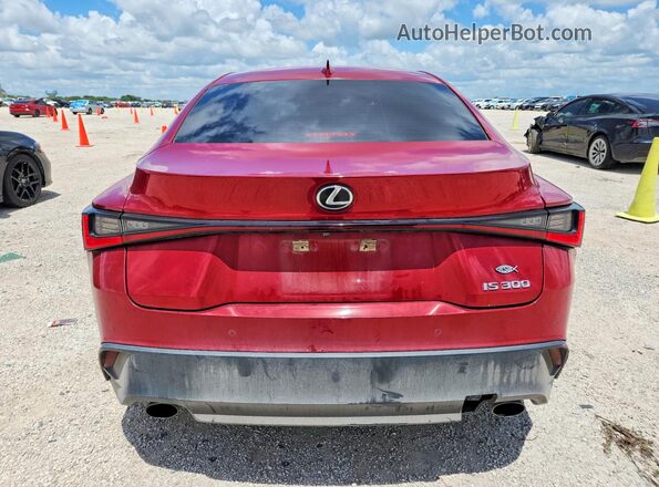 JTHDA1D26N5121740 2022 LEXUS IS Red Widok z tyłu