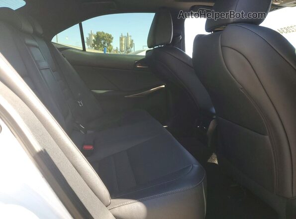 JTHGA1D29L5104313 2020 LEXUS IS White უკანა სავარძლების ხედი