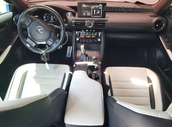 JTHGZ1B23P5070774 2023 LEXUS IS Black Vista del salpicadero