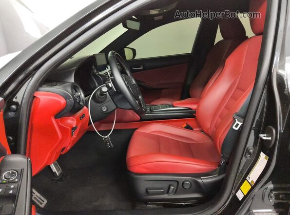 JTHGZ1B27R5077259 2024 LEXUS IS Black Вид салону спереду