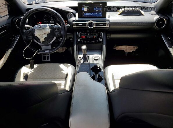 JTHGZ1B28N5055894 2022 LEXUS IS Gray Widok deski rozdzielczej